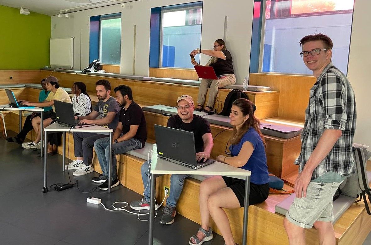 Educational Escape Room in Virtual-Reality 6.jfif